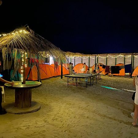 ホテル Pepon Surf Camp マンコラ エクステリア 写真