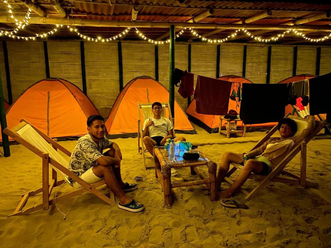ホテル Pepon Surf Camp マンコラ エクステリア 写真